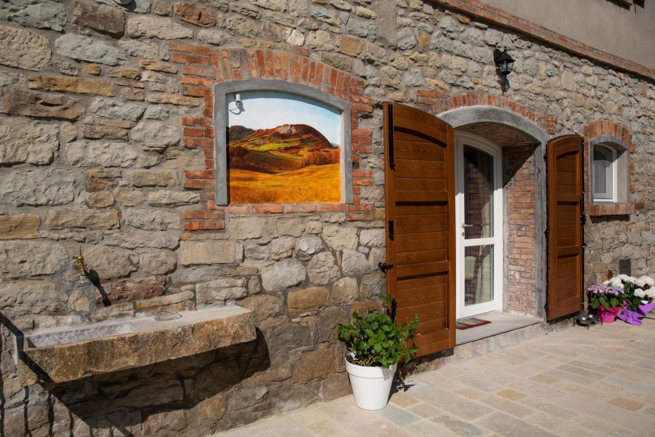 Casale Monte Valestra Acomodação com café da manhã Bebbio Exterior foto